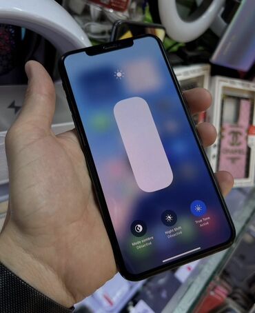 Apple iPhone: IPhone 11 Pro Max, Б/у, 256 ГБ, Matte Midnight Green, Защитное стекло, Чехол, 76 %