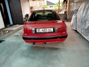 авуди 80: Audi 80: 1991 г., 2 л, Механика, Бензин, Седан
