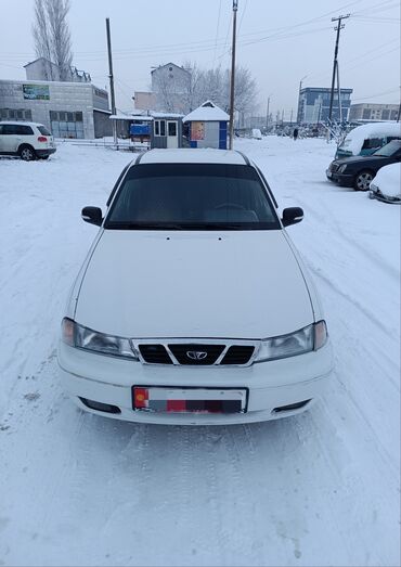 Daewoo: Daewoo Nexia: 1996 г., 1.5 л, Механика, Бензин, Седан