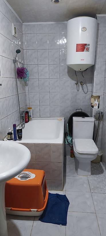 qurtulus 93 evler: Bayilda 2 otagli 45kv menzil kirayə verilir. 4 mərtəbəli binanın 2-ci — 8