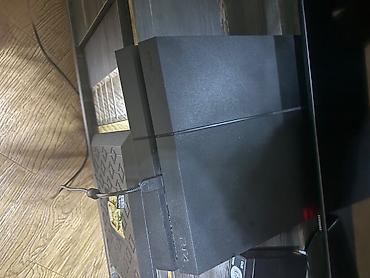 by playstation: Sony PlayStation 4 (PS4) oyun konsolu paketi Komplekt: - PS4 konsolu — 1