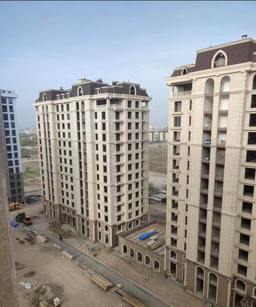 продаю участок ала тоо3: 4 комнаты, 190 м², Элитка, 9 этаж, ПСО (под самоотделку)