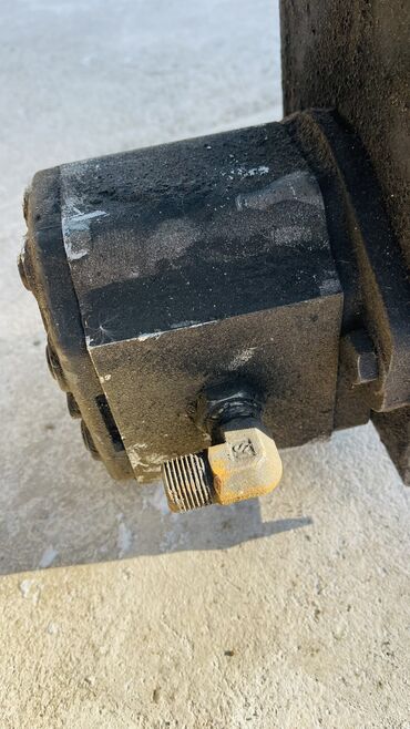 Другие автозапчасти: Насос высокого давления Есть 2 шт С карданом и без На манипулятор — 7