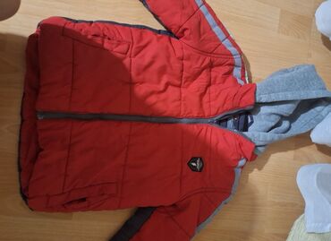 pull and bear teddy kaput: Preslatka jakna za decake na lalafo.rs pull and bear teddy kaput: Preslatka jakna za decake