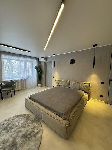 Посуточная аренда квартир: 1 комната, Душевая кабина, Постельное белье, Кондиционер — 1