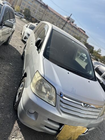 прокачка аммортизаторов: Toyota Noah: 2003 г., 2 л, Автомат, Бензин, Вэн/Минивэн