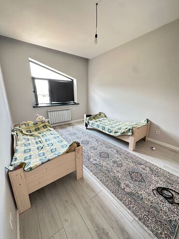 Продажа домов: Дом, 160 м², 5 комнат, Агентство недвижимости, Косметический ремонт — 5