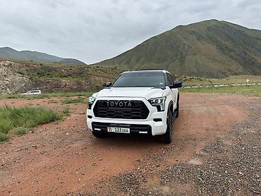 sequia: Toyota Sequoia: 2023 г., 3.5 л, Автомат, Гибрид, Внедорожник — 4