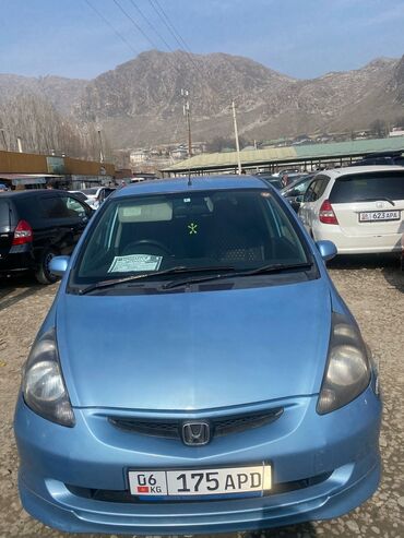 урулган фит: Honda Fit: 2002 г., 1.3 л, Вариатор, Бензин, Хетчбек