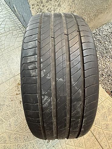 açar qabi: İşlənmiş Şin Michelin 255 / 45 / R 20 — 2