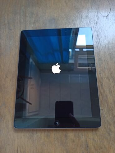 Masaüstü kompüterlər və iş stansiyaları: Apple iPad Air 3, 9,7", < 64 GB