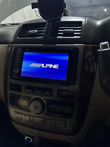 Toyota: Toyota Ipsum: 2003 г., 2.4 л, Автомат, Бензин, Минивэн — 15