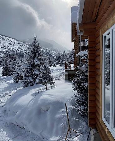 Посуточная аренда домов: Город Каракол Сдаётся уютный деревянный домик !!! - Дом из — 3