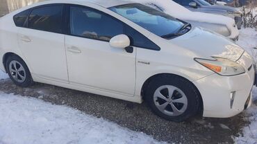 Toyota: Toyota Prius: 2015 г., 1.8 л, Автомат, Гибрид, Хэтчбэк