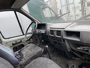 жугули 06: ГАЗ 3102 Volga: 1999 г., 2.4 л, Кол менен иштөөчү, Бензин — 5