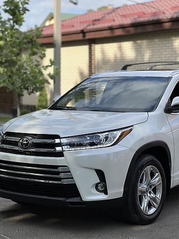 highlander 2017: Toyota Highlander: 2019 г., 3.5 л, Автомат, Бензин, Кроссовер — 3