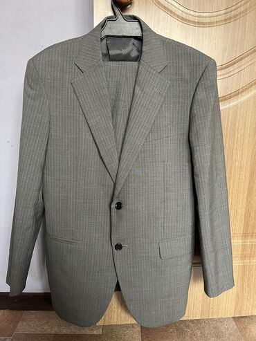 купить костюм мужской: Костюм M (EU 38), L (EU 40)