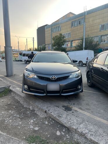 срочно продаю машину бишкек: Toyota Camry: 2012 г., 2.5 л, Автомат, Бензин, Седан