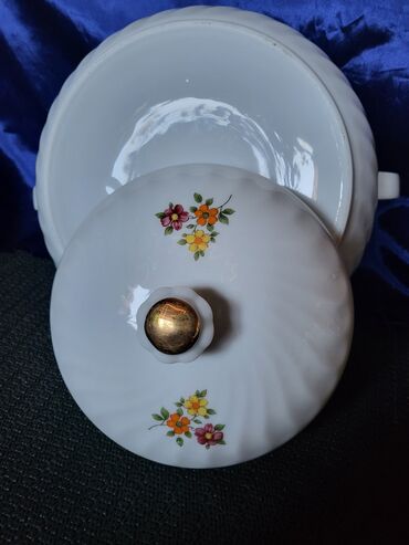 Činije: Corbaluk nov Bareuther Nemacka 1970 do 1993god. Porcelanski — 8