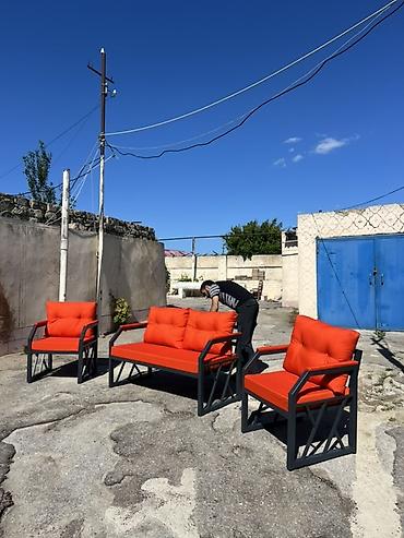 Yeni, Divan, Metal, Azərbaycan