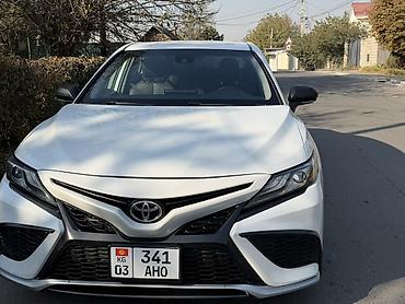 225 75 16: Toyota Camry: 2020 г., 2.5 л, Автомат, Бензин, Седан — 9