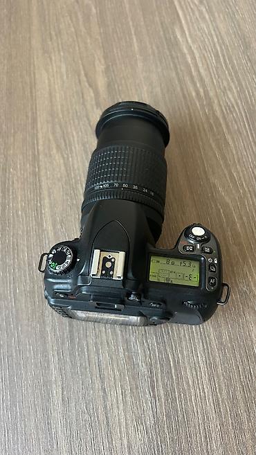 Foto və videokameralar: Nikon D80 DSLR fotoaparat + zoom obyektiv - Korpus: Nikon D80 (üst — 2