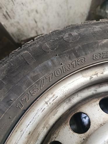 шины зимние 13: Колеса в сборе 175 / 70 / R 13, Зима, Б/у, 1 шт, Легковые, Железные, отверстий - 4 — 2