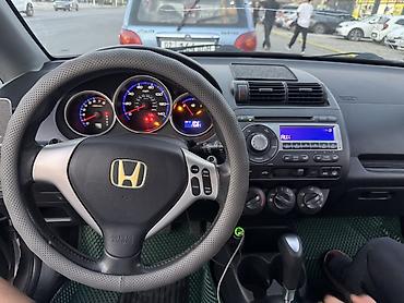полик 5 д: Honda Fit: 2008 г., 1.5 л, Автомат, Бензин, Хэтчбэк — 6