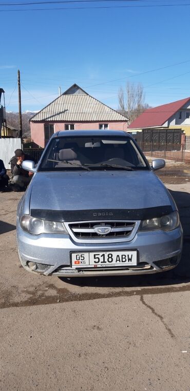 сидение на нексию: Daewoo Nexia: 1.5 л | 2012 г. | Седан