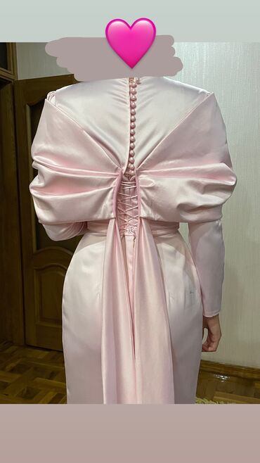 бальное платье: Вечернее платье, Коктейльное, Длинная модель, С рукавами, Шлейф, S (EU 36), M (EU 38)