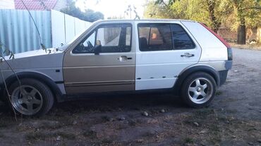 черные гольфы выше колена: Volkswagen Golf GTI: 1988 г., 1.9 л, Механика, Дизель