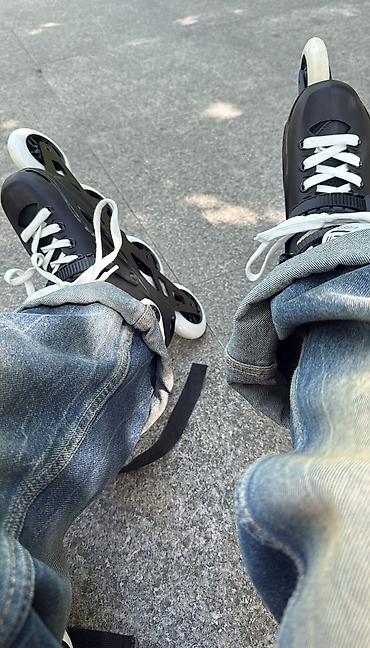 İdman və istirahət: Şəhər içi sürüş və fitnes üçün inline konki (roller skates) - Rəng — 2