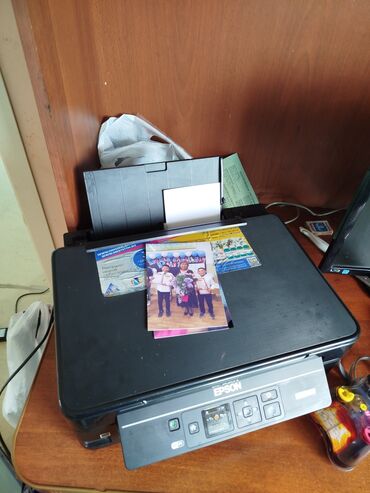Принтеры: Продаю принтер епсон 3в 1 принтер копир сканер xp-342 wifi в рабочем