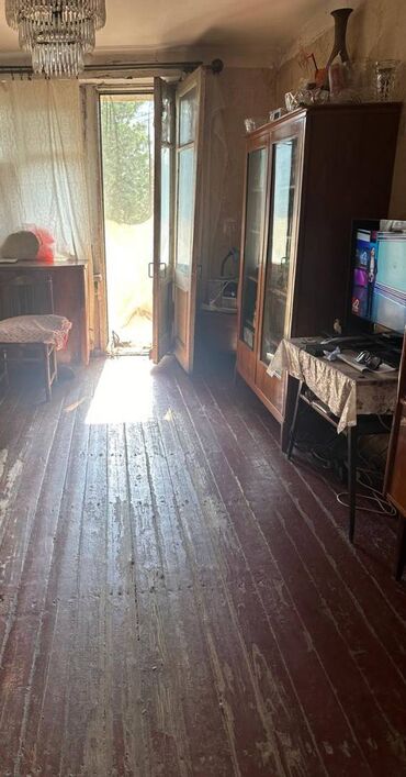 куплю дом в баку: Баку, Поселок Ясамал, 3 комнаты, Вторичка, м. Эльмляр Академиясы, 68 м²