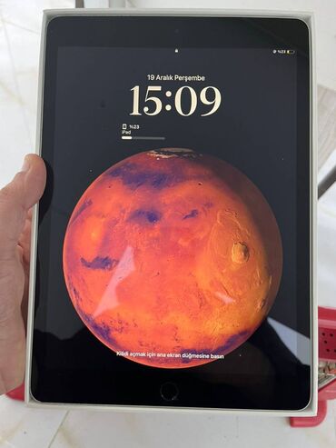 Apple iPad: İşlənmiş Apple iPad 9 (2021), 10,2", 64 GB, Ünvandan götürmə, Ödənişli çatdırılma