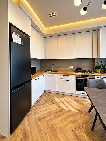 Продажа квартир: 1 комната, 45 м², Боконбаева/Уметалиева Элитка, 5 этаж, Дизайнерский ремонт — 4