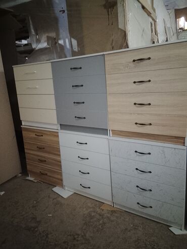 стильная прихожая мебель: Комод для одежды, Новый, Без зеркала, ЛДСП, цвет - Белый