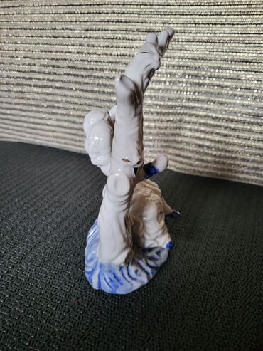 Figure: Figura, bоја - Šareno, Novo — 6