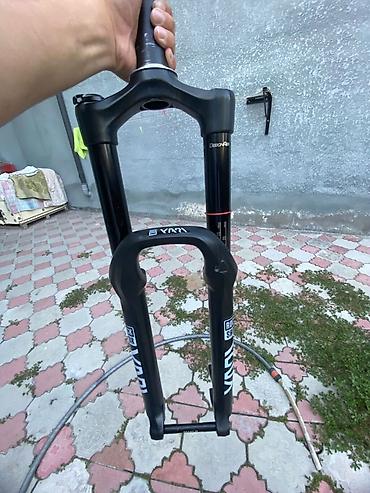 Велосипед тетиктери: Амортизационная вилка RockShox Yari,торг присутствует - Воздушная — 1