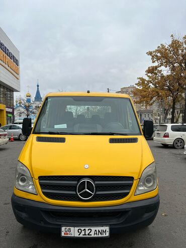 mercedesbenz sprinter грузовой бортовой: Легкий грузовик, Mercedes-Benz, Дубль, Б/у