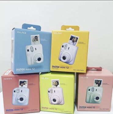 Instax 12 Самая популярная пленочная камера, которая мгновенно