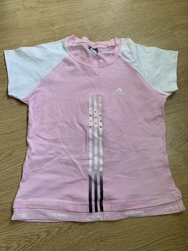 delije majice: Original adidas majica,rastegljiva