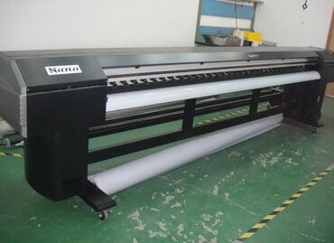 Оборудование для бизнеса: Продаю широкоформатный плоттер 3.2 м. Печатает баннер, перфобаннер