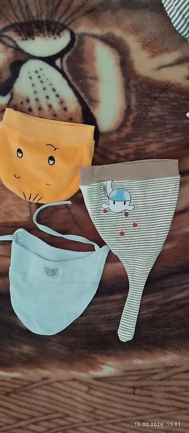 uşaq üçün göbək bandı: Uşaq üçün boyun qoruyucu və tüpürcək önlükləri dəsti - 3 ədəd önlük — 1