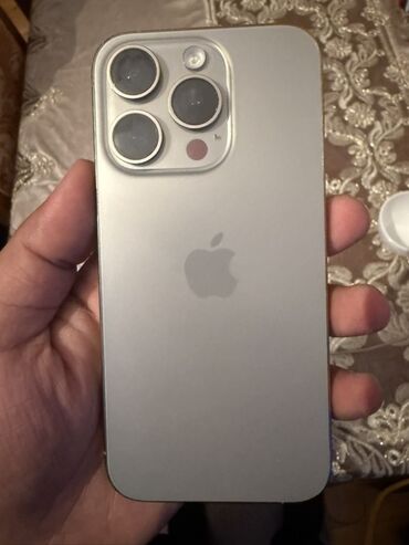 qulaqciq iphone: IPhone 15 Pro, 128 GB, Face ID
