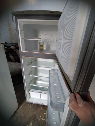 Soyuducular: 2 qapılı Indesit Soyuducu Satılır, rəng - Ağ — 11