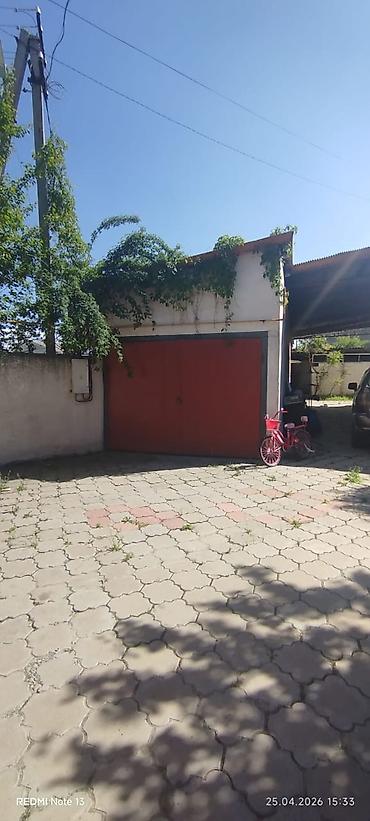 Продажа коттеджей и домов: Срочно Срочно ПРОДАЮ 🔥🔥🔥 добротный мансардный 🏡 ДОМ в ж/м Ак Орго📍 4 — 2