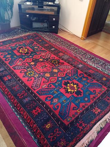 Другое: Salam Bu xalça əl ilə toxunub. 50ilin xalçasıdı. bilənlər bilir bu — 1