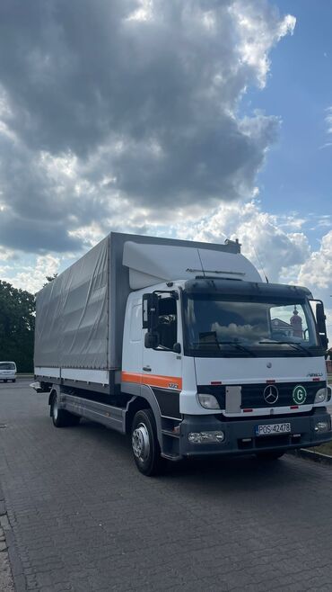 шины 2356516c: Грузовик, Mercedes-Benz, Б/у