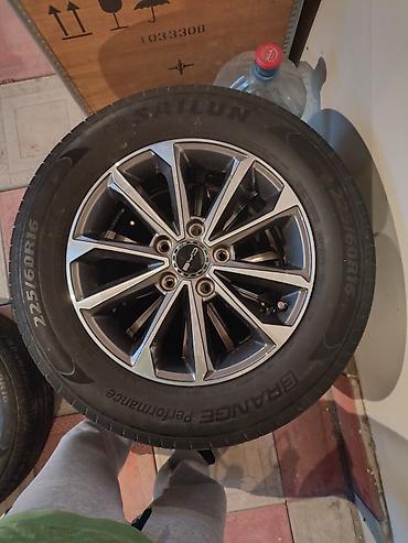 ford 5 1: Yeni Disk təkər 225 / 60 / R 16, 5 Boltlu — 3